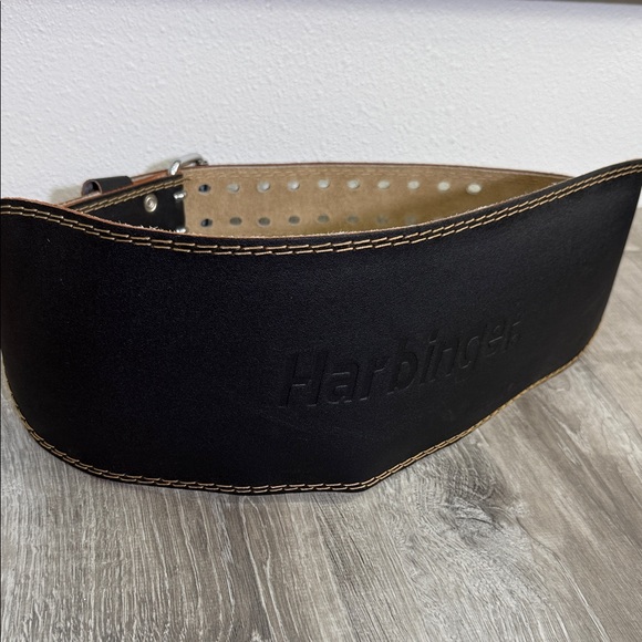 Black Leather Men's Belt